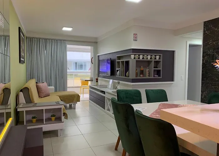 Apartamento no Condomínio 7 Mares, Praia Ingleses